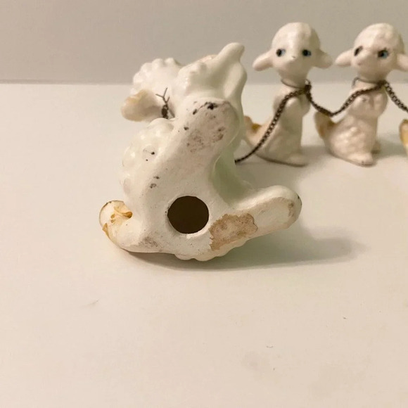 Vintage Poodle Dog Family 4 Pups On Chains Figurine Missing Hair - Picture 8 of 16